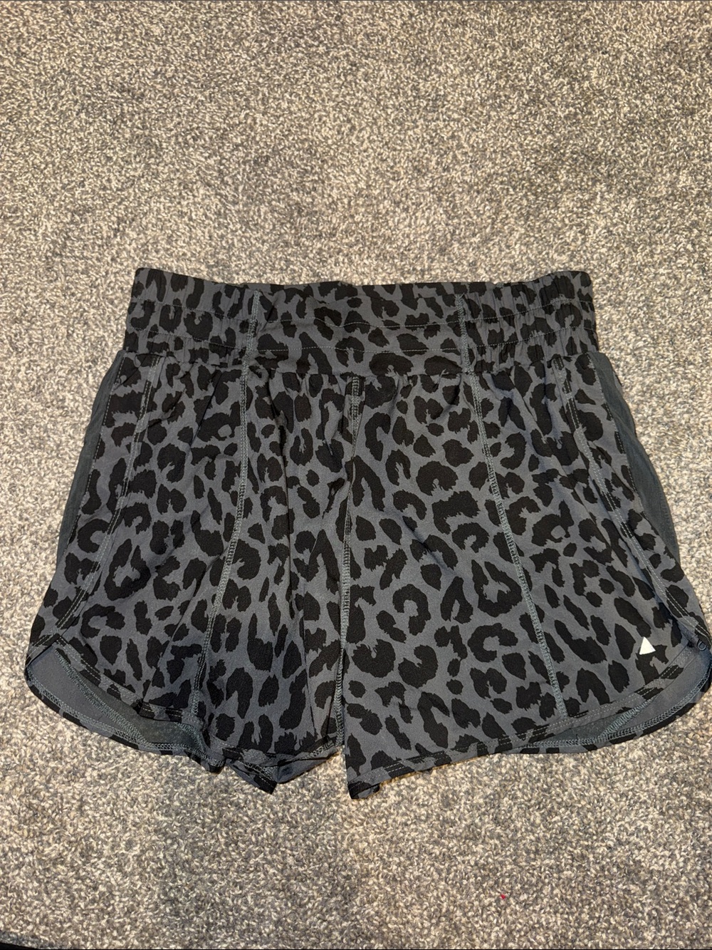 Women's Black & Gray Leopard Print Active Shorts